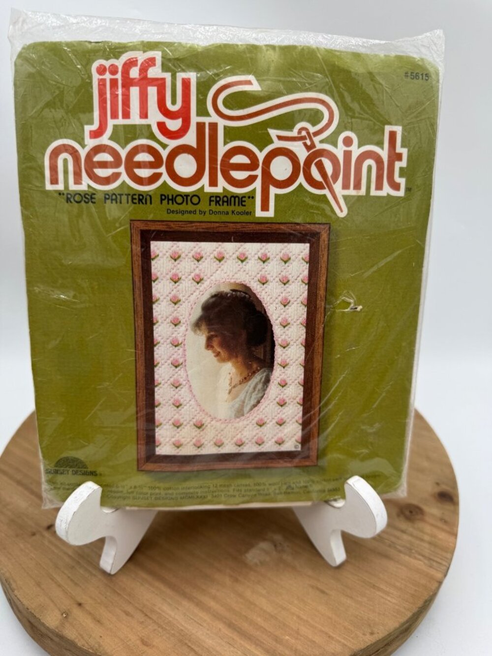 1971 Jiffy Needlepoint Kit 5615 Rose Pattern Photo Frame Sunset Designs Cottagec
